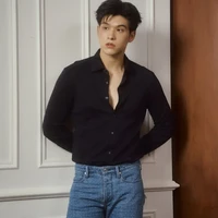 Sky Wongrave " anh "