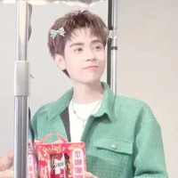 Lê Quang Hùng| Phone