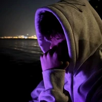 Lục Thần Bảo  Nam