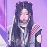 Trần Thảo Linh (Em)