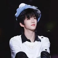 Trương Hàm Thụy