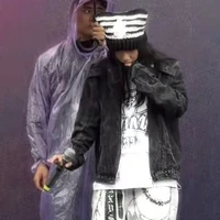 nhỏ t/g này bị khòn á =))