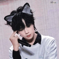 Vương Lỗ Kiệt_gã²