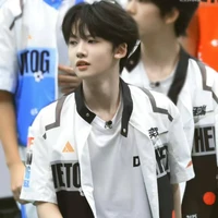 TRƯƠNG DỊCH NHIÊN _ BÉ