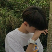 hoàng nhật huy(e trai nam9,ny huyền)