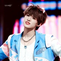 Trương Trạch Vũ ( em ).