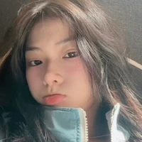 Nguyễn Lê Ngọc Ánh Sáng-Ánh Aza