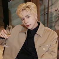 Lê quang hùng_nam8