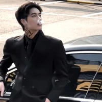 Hoắc Cảnh Minh(na9)