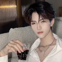 ᴍᴏ̣̂ᴄ ɴʜᴀ̂ɴ ᴍᴀ̃ ²³ • ᴏᴍᴇɢᴀ •