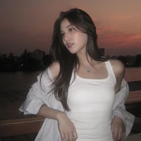 Bonnie Pussarasorn Bosuwan - B -