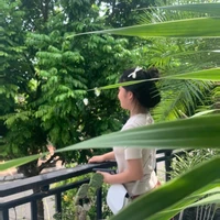 chụy của hân 