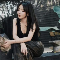 Bích Phương