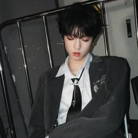 Trương Quế Nguyên - Hắn