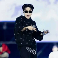 Lê Quang Hùng(phone)