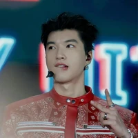 Trần Minh Hiếu - HIEUTHUHAI