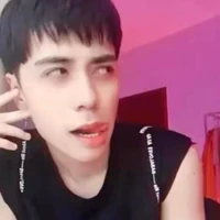 Quang Hùng mát tơ đi