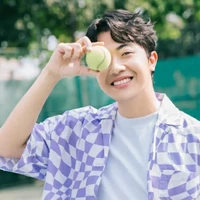 [vuatrochoi]_[cris phan]