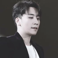 Lee Seung Hyun (em)
