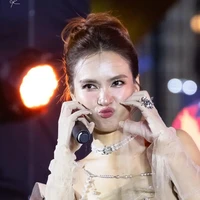 Jolie đayyyyyy -tác giả