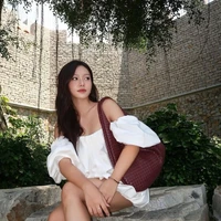 Trần Hoàng Phương Lan | @yeolan_