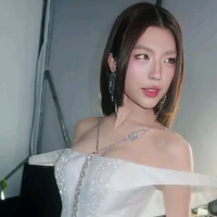 Nguyễn Lê Diễm Hằng _ Lamoon