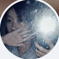 Yến Nhi - xì trum