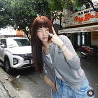 Nguyễn Lê Ngọc Ánh Sáng - Aza