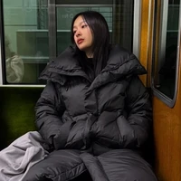 Pansa Vosbein_chị