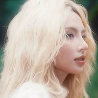 Nguyễn Hiền Mai __ Maiquinn ( Alpha )