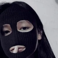 Yêu năm cờ đỏ