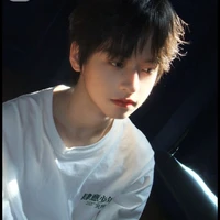 Dương Hàm Bác- anh 8