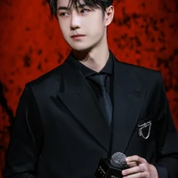 Vương Nhất Bác {bạn thân anh} t