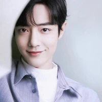 Tiêu Chiến { anh họ cậu }