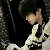 Hoàng Huỳnh Gia Bảo