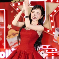 Nguyễn Hoàng Lan