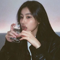 Kang Hyewon