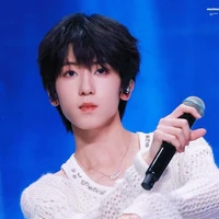 Dương Bác Văn_anh