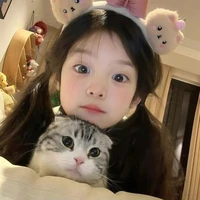 Nhan Hữu Ý- lúc nhỏ