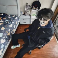 Hoàng Minh Hiếu (atrai nu9)