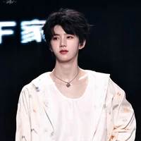 Trương Hàm Thụy - Anh