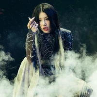 Trần Thảo Linh (cô)