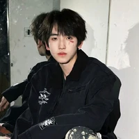 Tả Kỷ Hàm