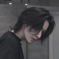 Lucien Blackthorn (INTJ)