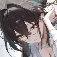 Yoshida Nanami ( giao viên chủ nhiệm)