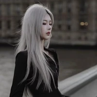 Trương Thiên Ngọc(Mẹ Anh)