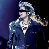 Nguyễn Quang Anh { rhyder }