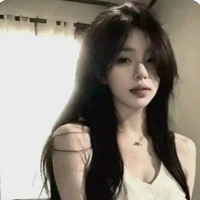 Nhã Linh/bạn cô