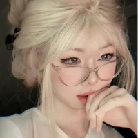 Uyển Như/bạn cô