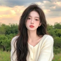 Thẩm Hạ Tuyết